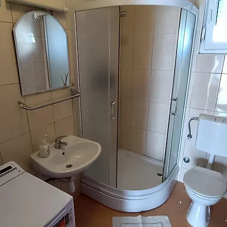 Apartament In With Seaview, Balcony, Air Condition, Wifi Sevid